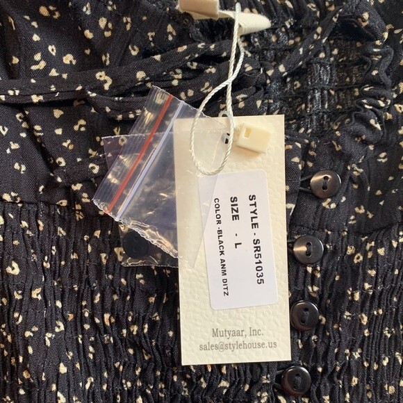 NWT Sim & Sam | Smocked Black Tan Front Tie Button Closure Tank L - Picture 5 of 8